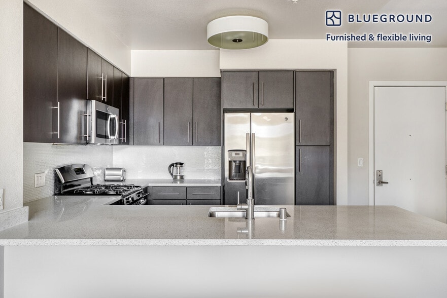 Building Photo - 299 Franklin St