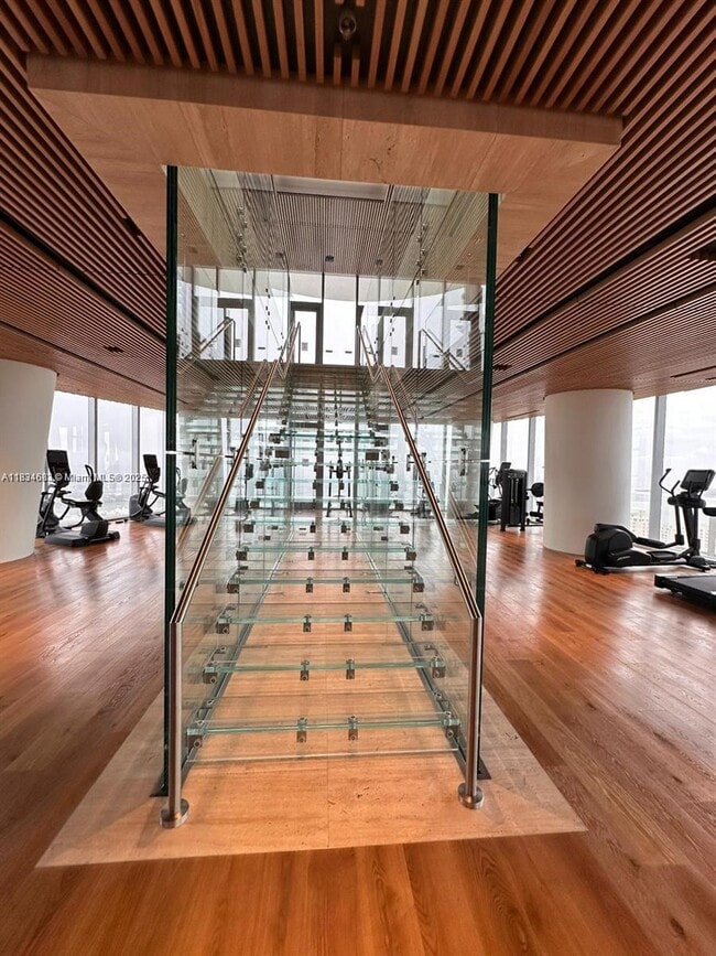 Building Photo - 300 Biscayne Blvd Way