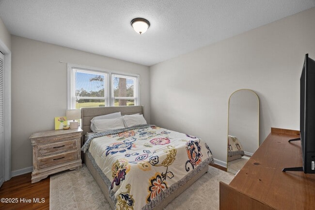 Building Photo - 206 Brentwood Ct