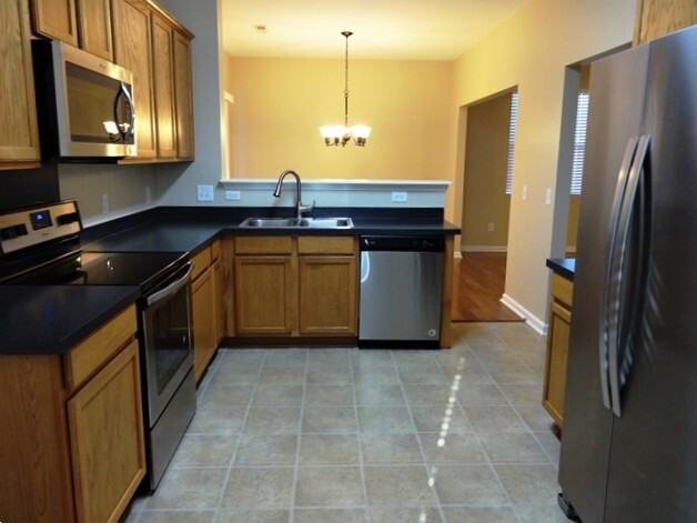 Building Photo - 103 Surlington Dr
