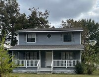 Building Photo - Cute 2 Bedroom Upstairs Apartment