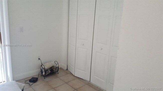 Building Photo - 7510 SW 152nd Ave