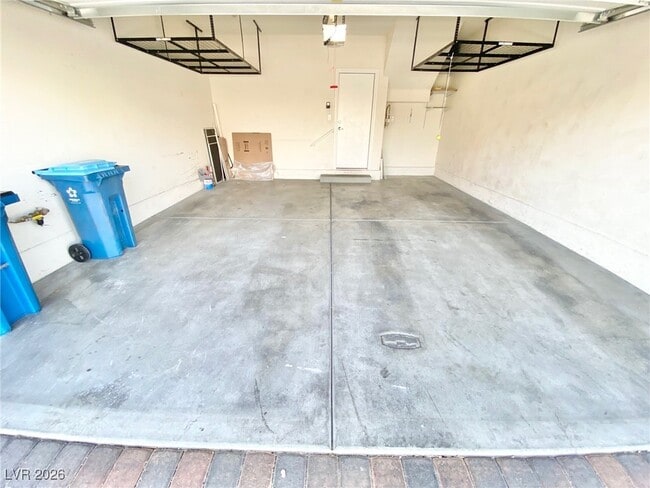 Building Photo - 2279 Koho Dr