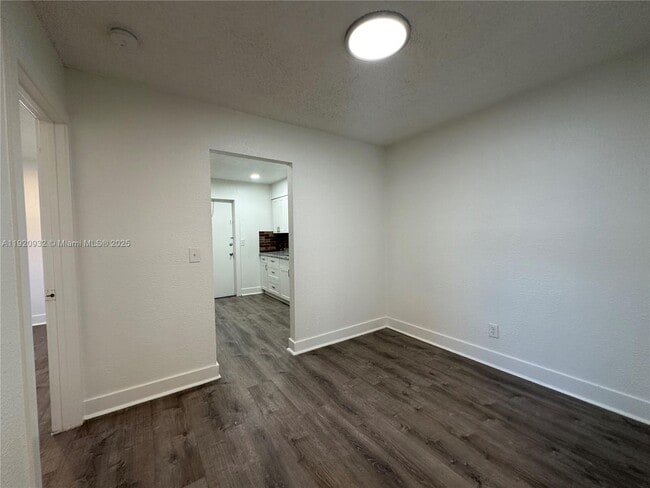 Building Photo - 108 NW 1st St