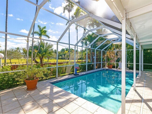 Building Photo - 20565 SW 80th Pl