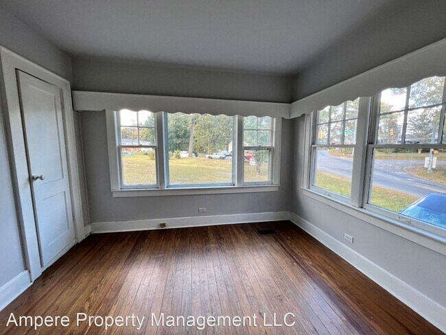 Building Photo - 2 br, 1 bath House - 1105 John Ross Rd