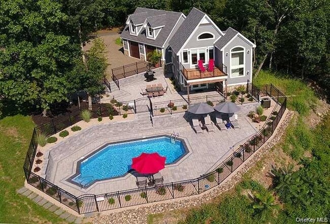 Building Photo - 21 Contentment Ln