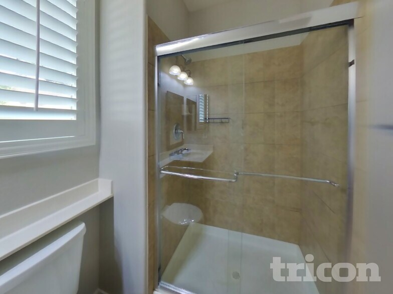 Building Photo - 9302 Wildcat Springs Ave