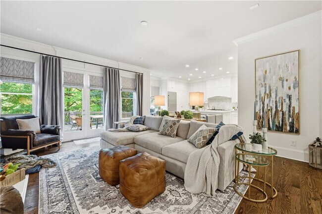 Building Photo - 1295 Cumberland Rd NE