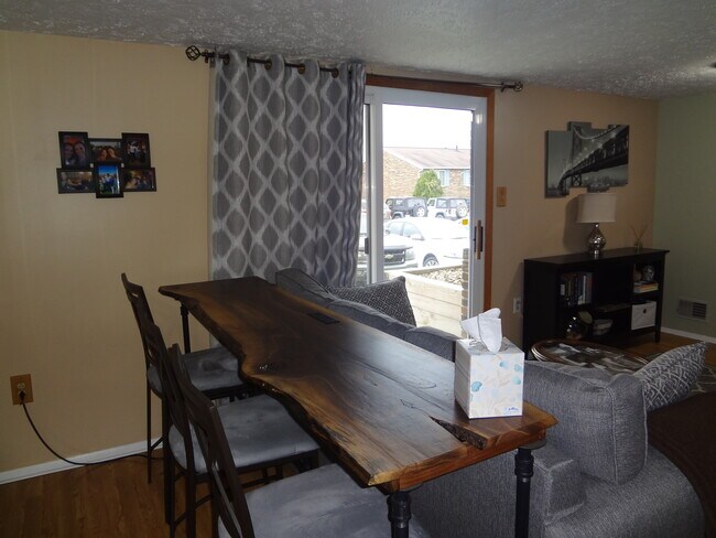 Building Photo - 8101 Revere Plz