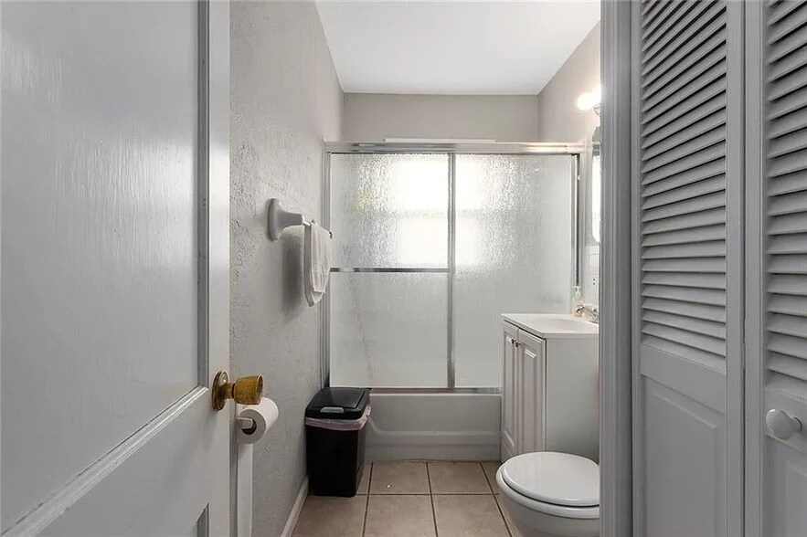 Bathroom 2 - 1825 N 47th St
