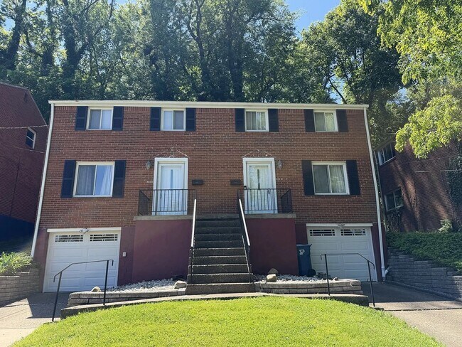 Building Photo - 426 Hochberg Rd