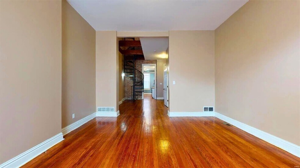 Building Photo - 2831 N 14th St