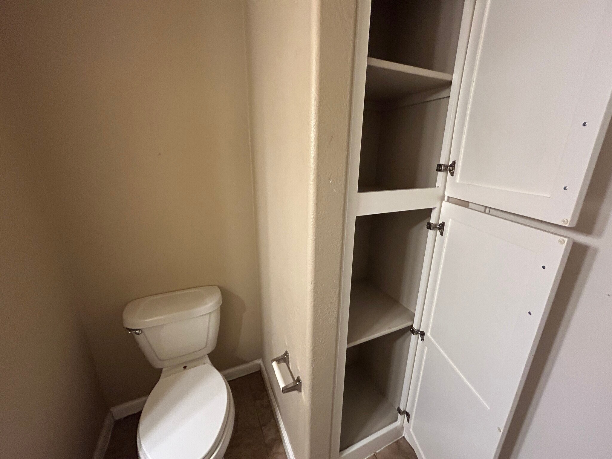 Building Photo - 6605 N 93rd Ave