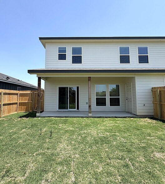Building Photo - 1154 Lindsey Dr