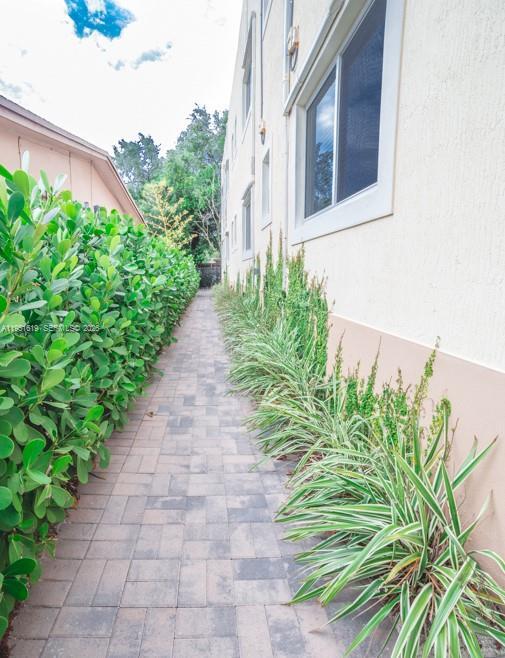 Building Photo - 53 NE 49th St