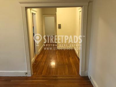 Building Photo - 1 bedroom in Boston MA 02135