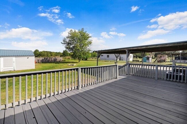 Building Photo - *SPACIOUS HOME IN PIKEVILLE SCHOOL DISTRICT*