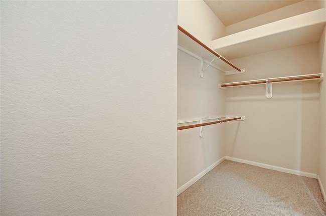 Building Photo - 6807 Fitzgerald Ct