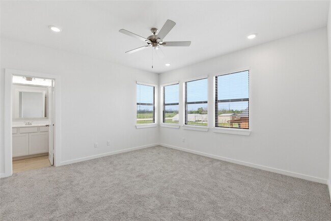 Building Photo - 3220 Loam Ln