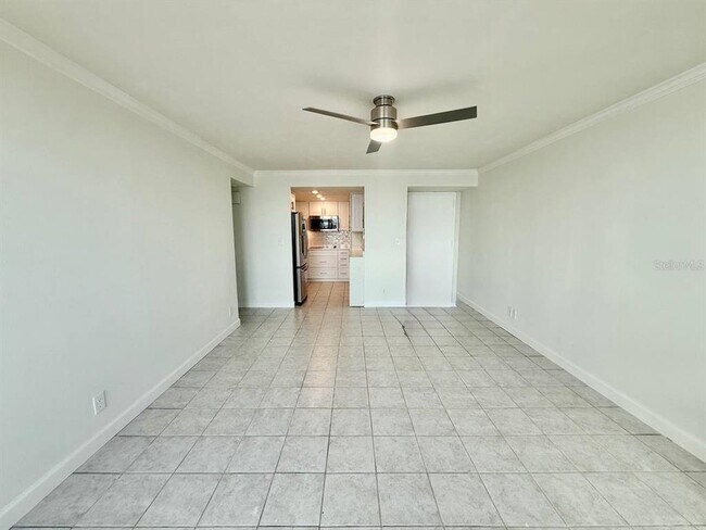 Building Photo - 4015 Bayshore Blvd