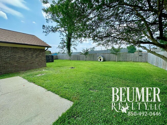 Building Photo - Adorable 3bd/2ba Home in SW Pensacola for ...