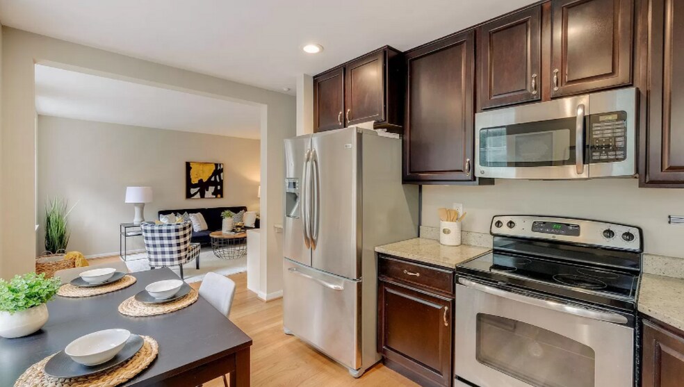 Building Photo - 3760 39th Street NW