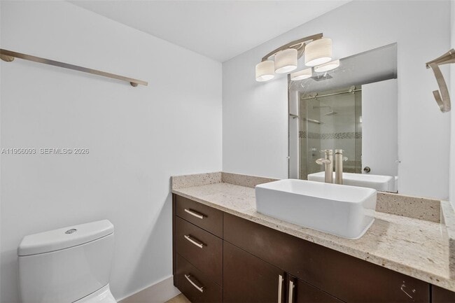 Building Photo - 16565 NE 26th Ave