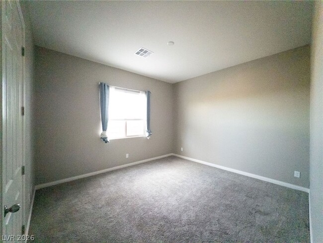 Building Photo - 9706 Yellow Shadow Ave