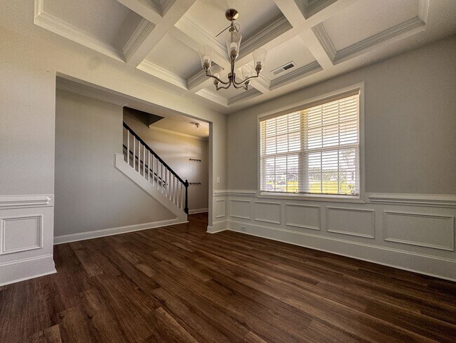 Building Photo - Stunning 4 Bed 2.5 Bath Home in Moore County