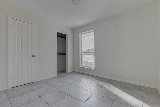 Building Photo - 7622 Williams St