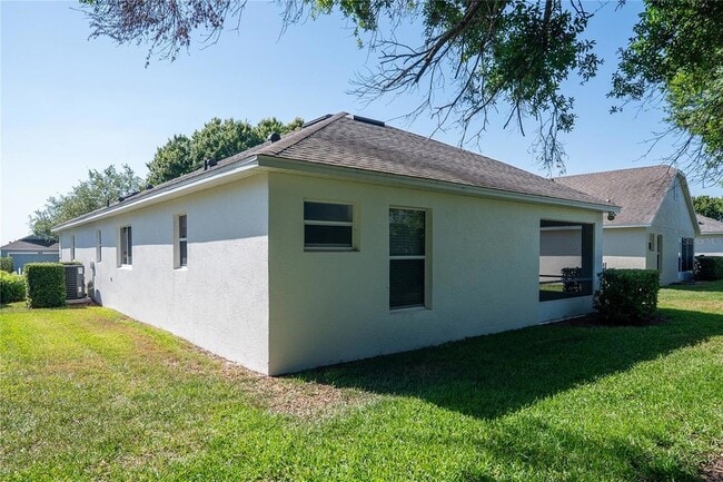 Building Photo - 3559 Capland Ave