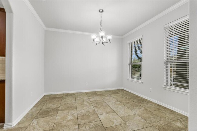 Building Photo - 3741 Bainbridge St