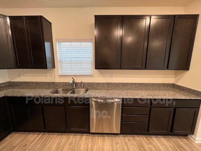 Building Photo - 5899 Stubbington Ln