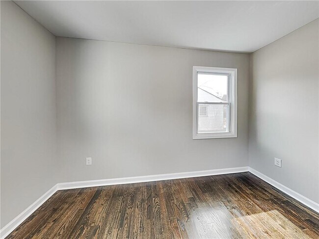 Building Photo - 492 Elbridge Dr NW
