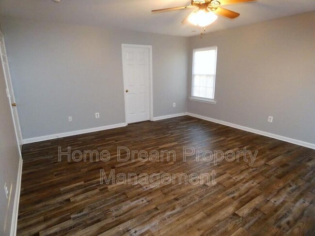 Building Photo - 5408 Veld Ct