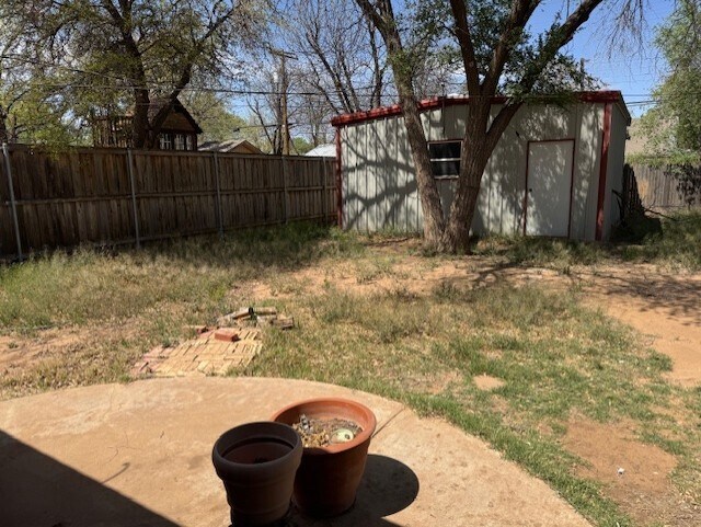 Building Photo - 2516 26th St