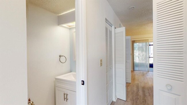 Building Photo - 6710 121st Ave N