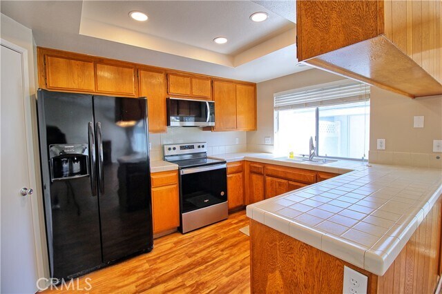 Building Photo - 25710 Sunrise Way