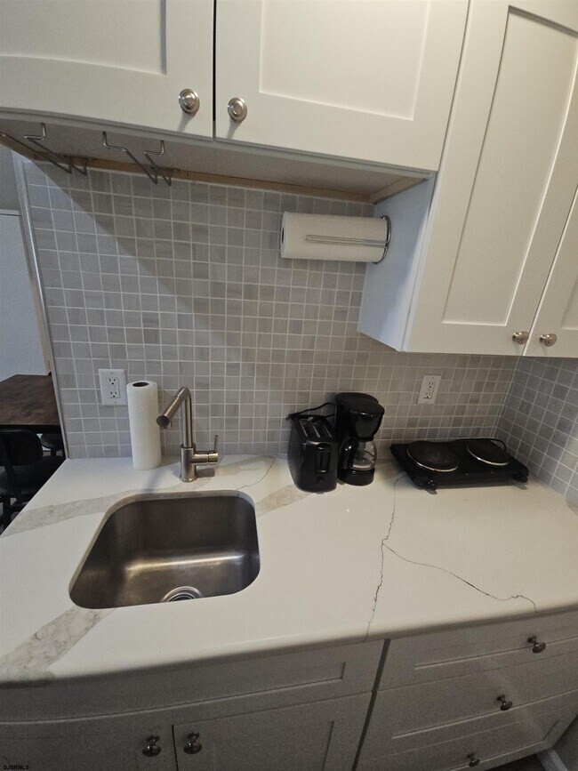 Building Photo - 3501 Pacific Ave