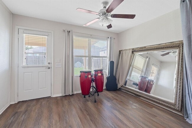 Building Photo - 3508 Breckenridge Dr