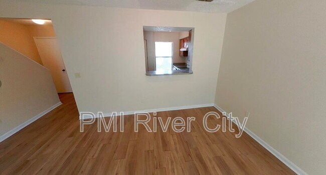 Building Photo - 1202 Maitland Ave