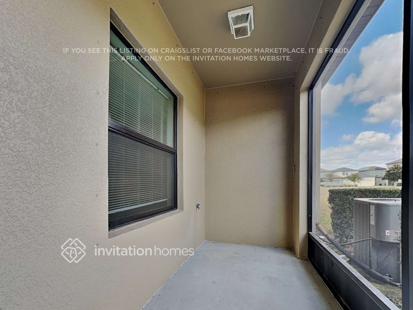 Building Photo - 16895 Red Brick Ln