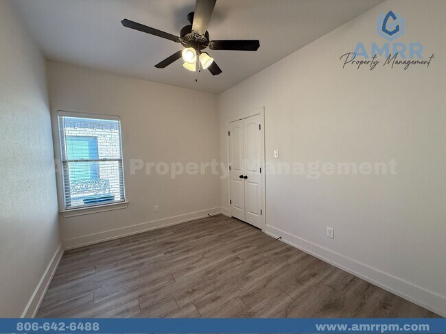 Building Photo - 1704 102nd St