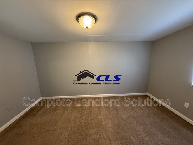 Building Photo - 1732 N 10th St