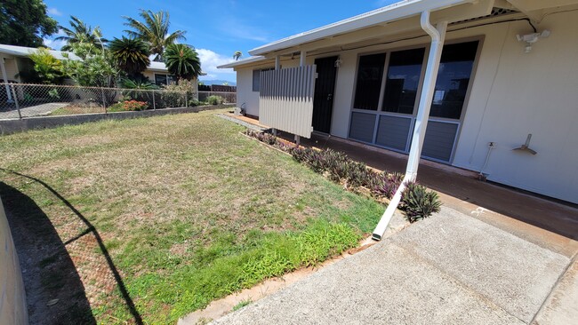 Front yard - 2342 Ahakuka Pl