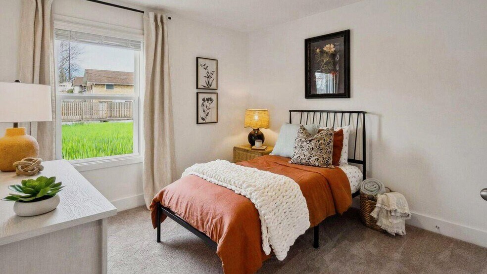 Building Photo - 2521 Legg Ln