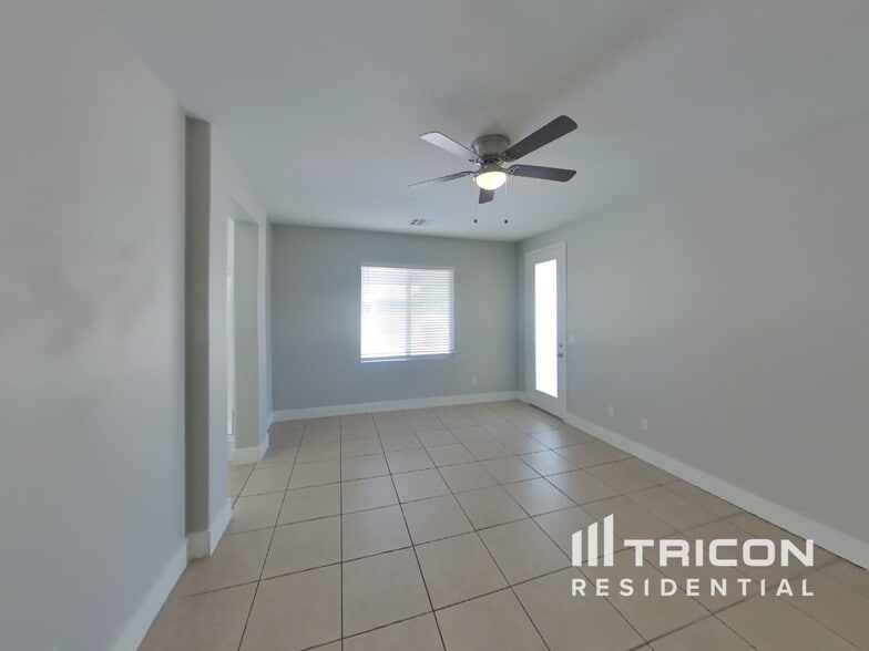 Building Photo - 4134 Blue Manor Ln