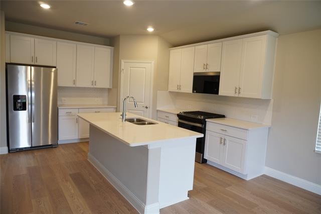 Building Photo - 2212 Dunbar Dr