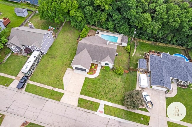 Building Photo - 1709 NW 33rd Pl